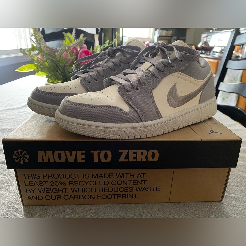 Nike Air Jordan 1 Low SE Light Steel Gray